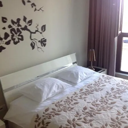 Triston Park 바르샤바