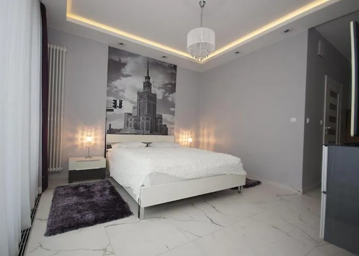 Triston Park شقة وارسو