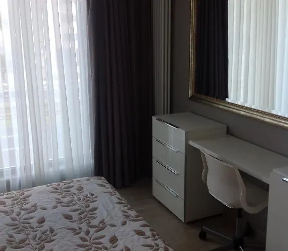 Triston Park شقة وارسو