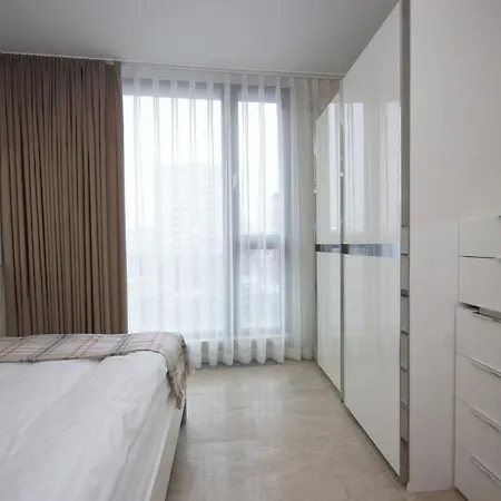 Lejlighed Triston Park